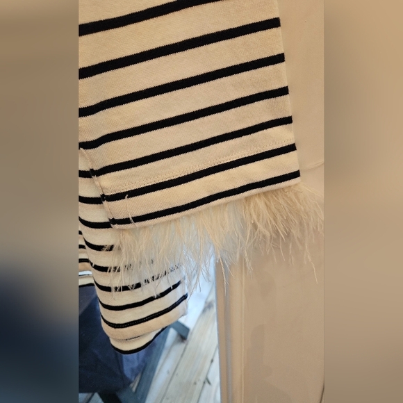 Talbots Feather Cuff Bateau Neck Tee - Picture 4 of 5